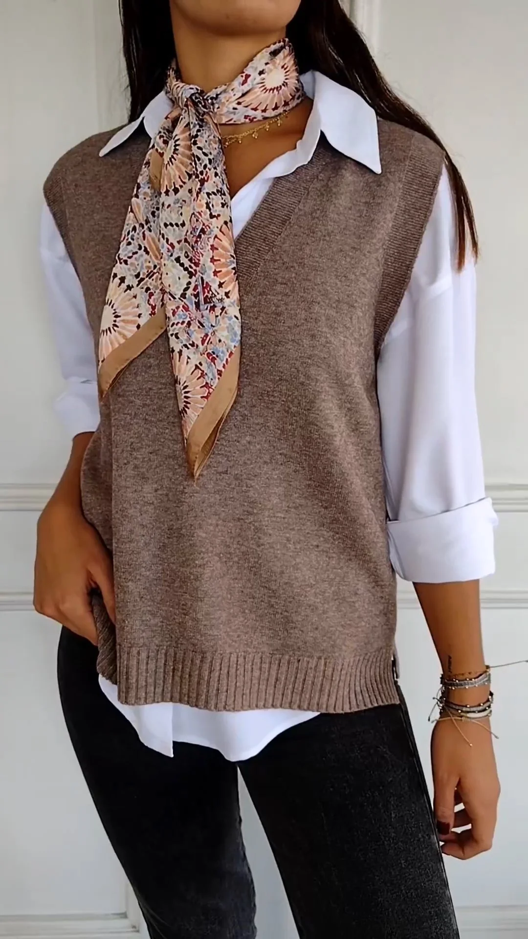 V-neck Knitted Vest